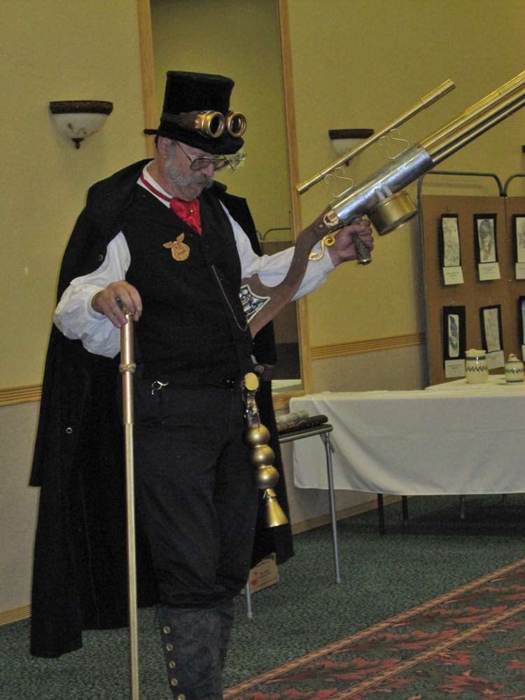 Gary Hayes at the CosPlay Contest